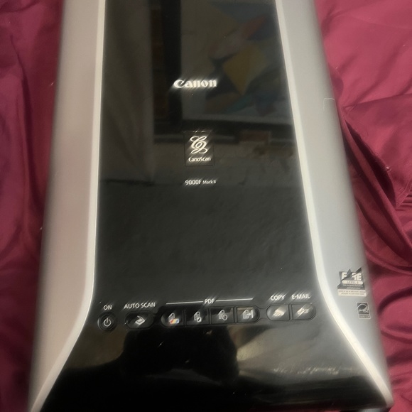 Canon - Picture 1 of 1